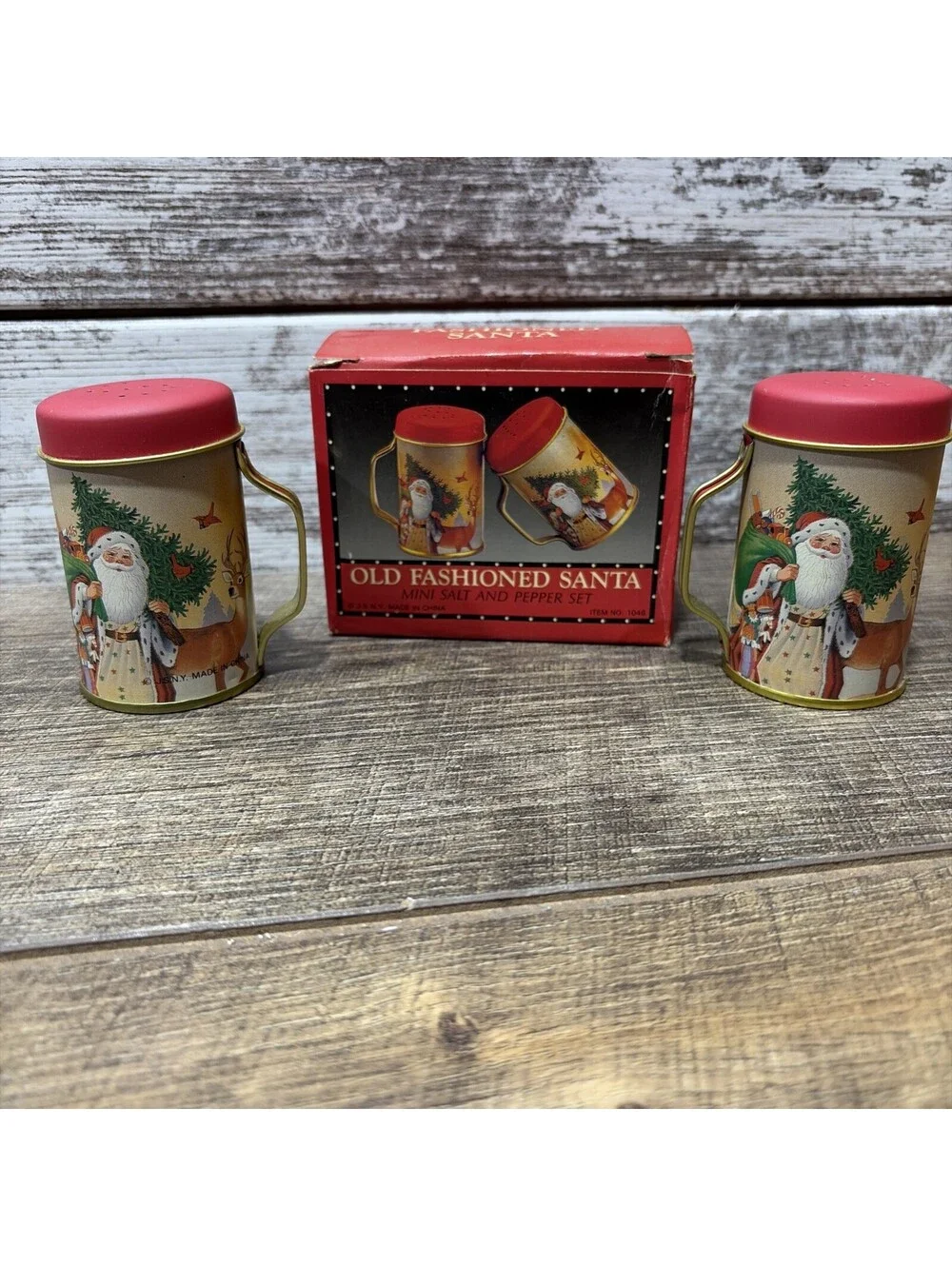 Christmas Old Fashioned Santa Mini Salt & Pepper Shakers Holiday Set New In Box